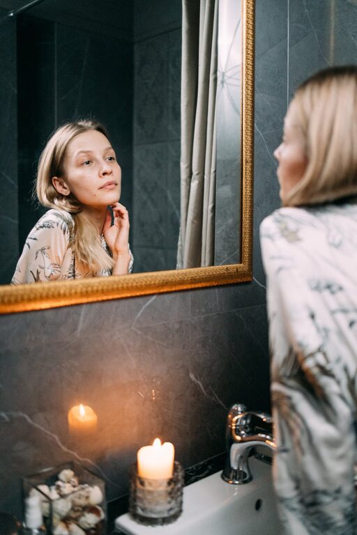 Small Changes for a Calmer Evening Routine to Unwind Daily